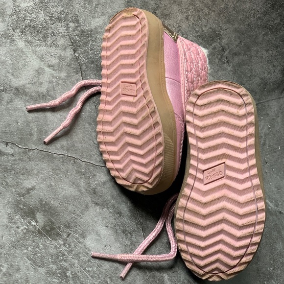 OshKosh Pink Duck Boots, (toddler size 5) - Picture 8 of 8